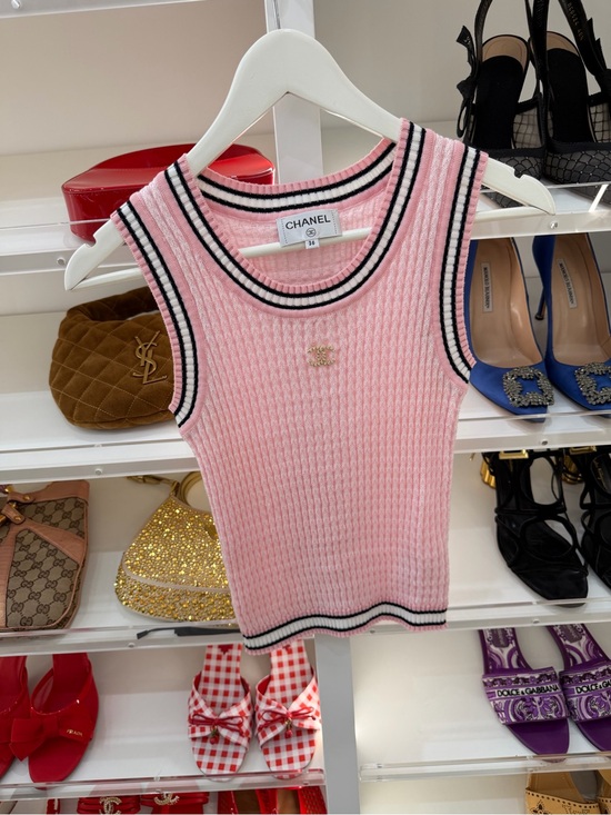 CHANEL Tops - CHANEL Pink Ribbed Sleeveless Knit Top with Black-White Trim